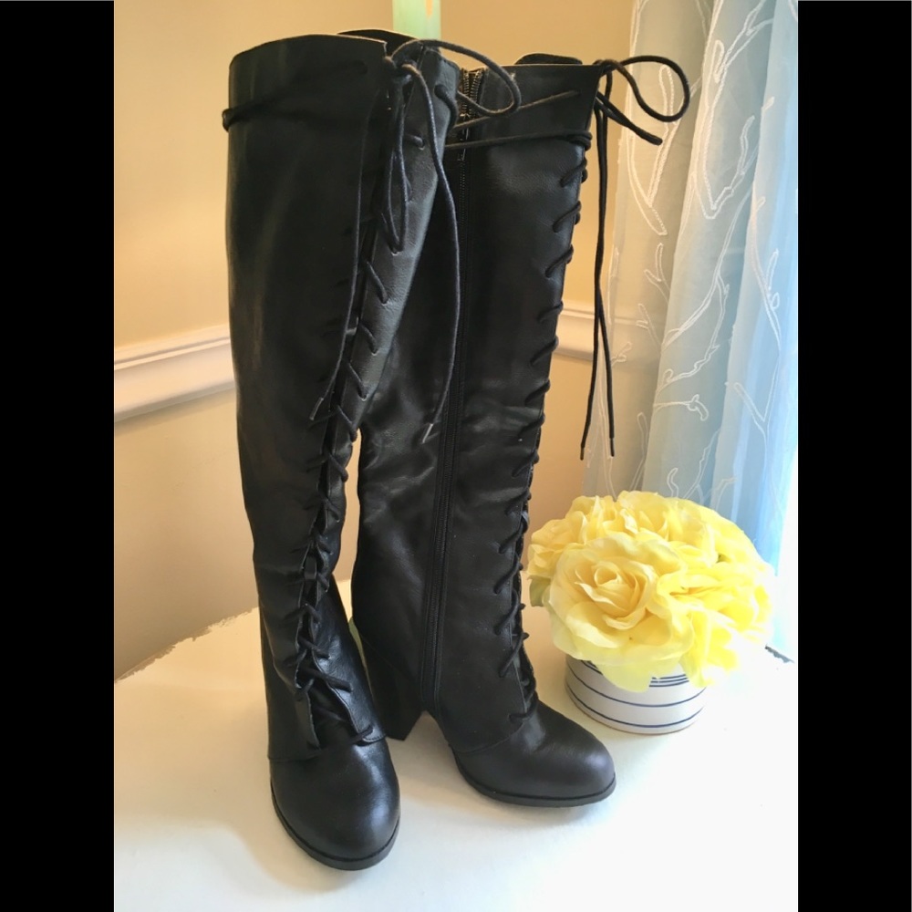 NWOT Black Knee High Lace Up Boots Size 6.5